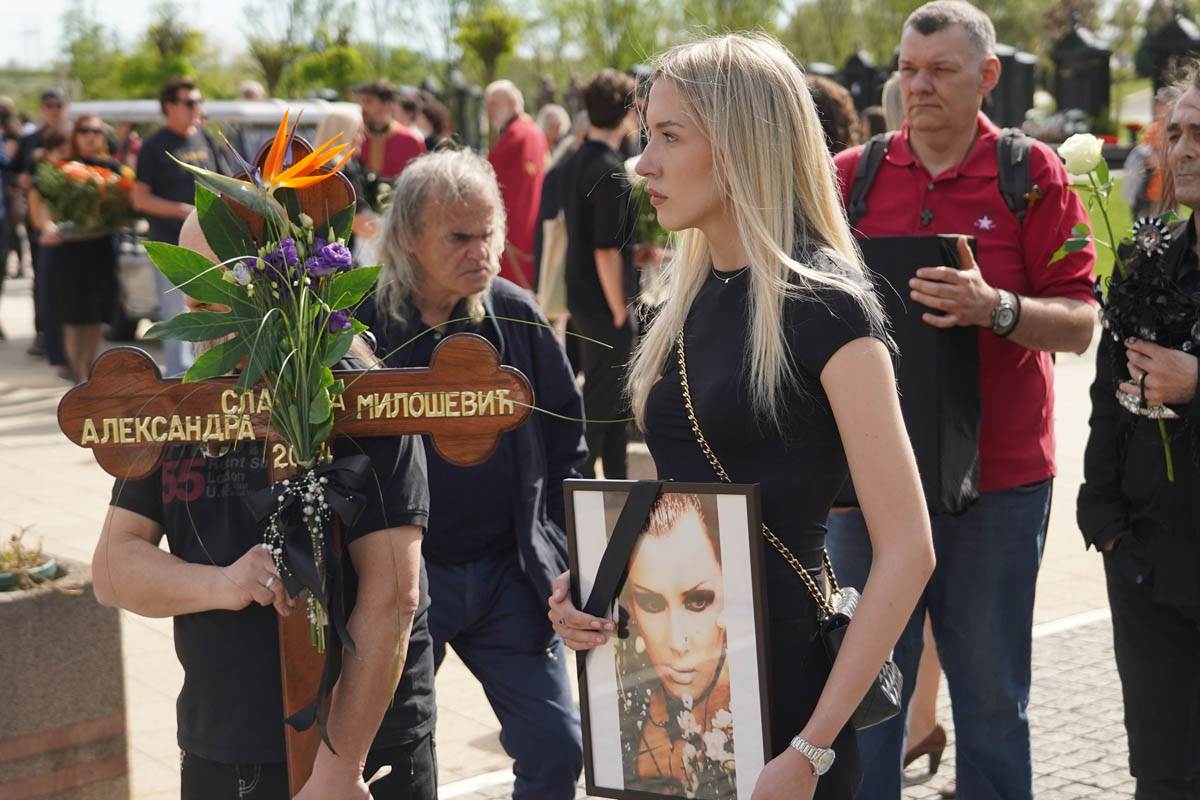 sladjana_milosevic_sahrana_08042024_0149.jpg