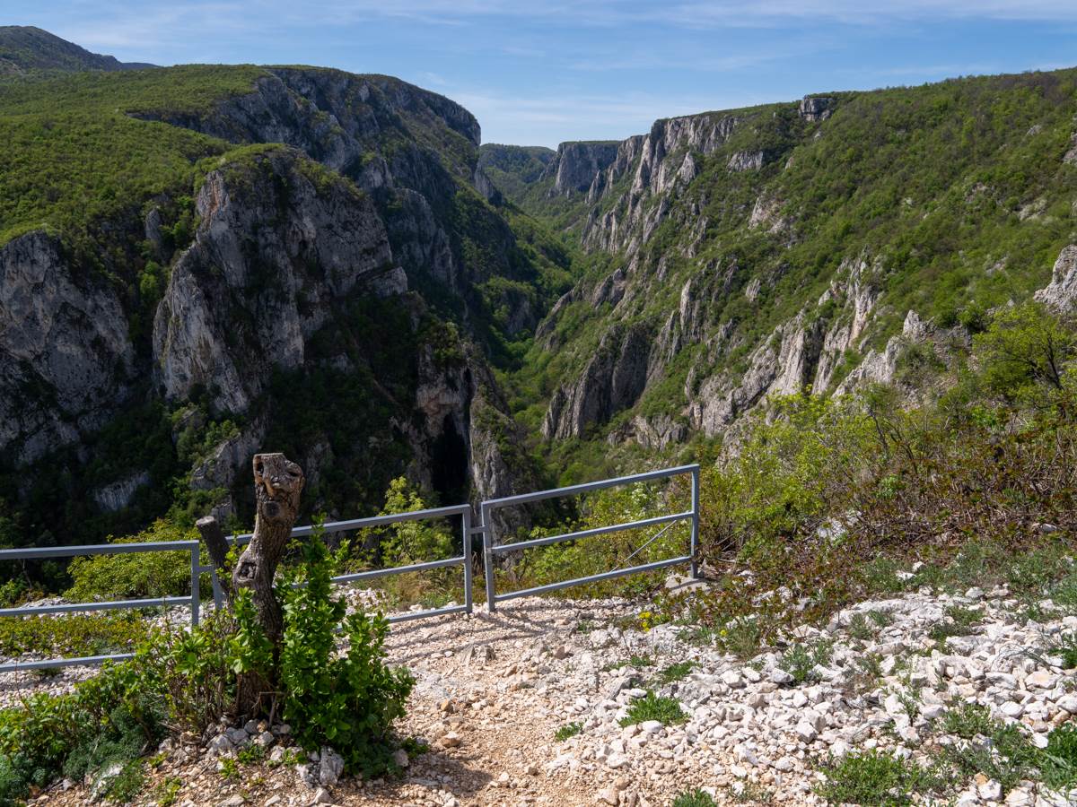 Lazarev kanjon-7.jpg