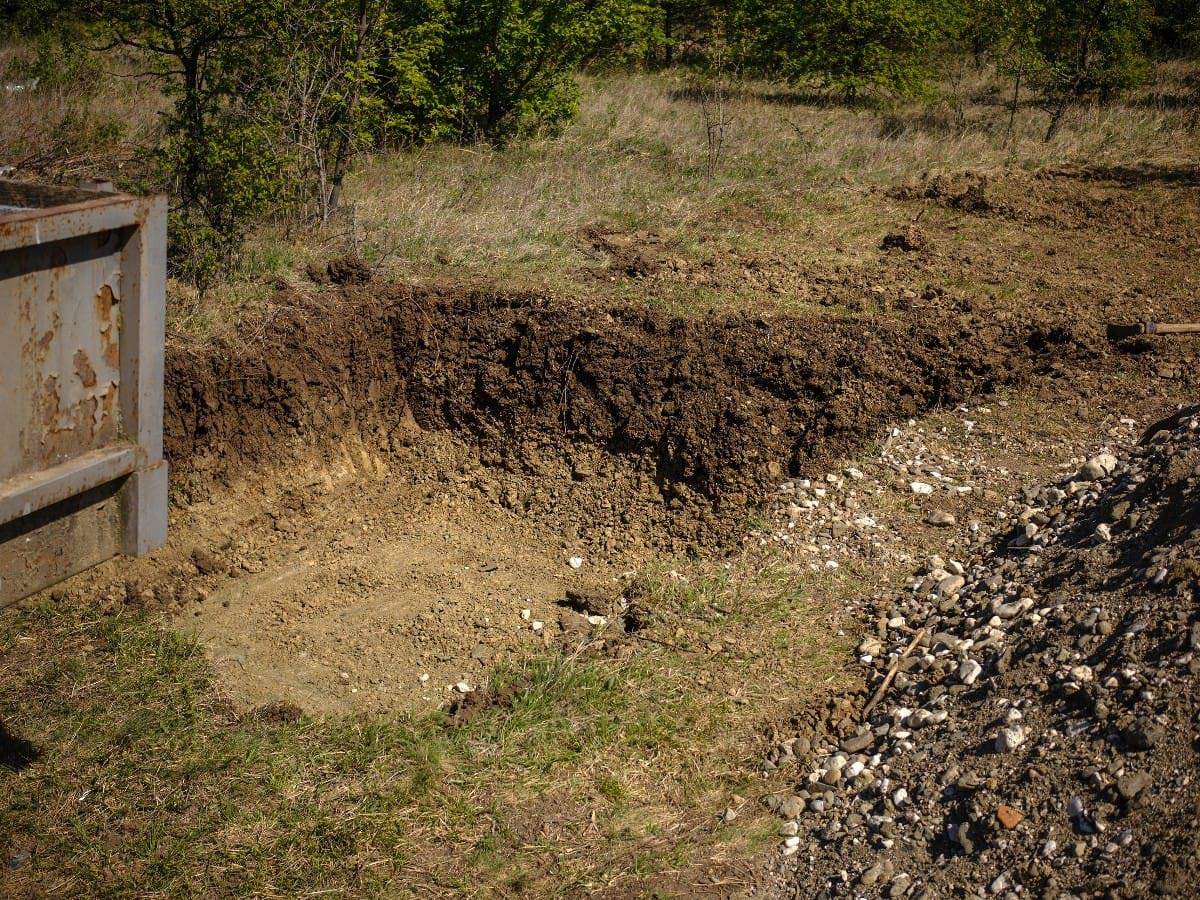 Novo groblje selo Zlot (5) copy.jpg