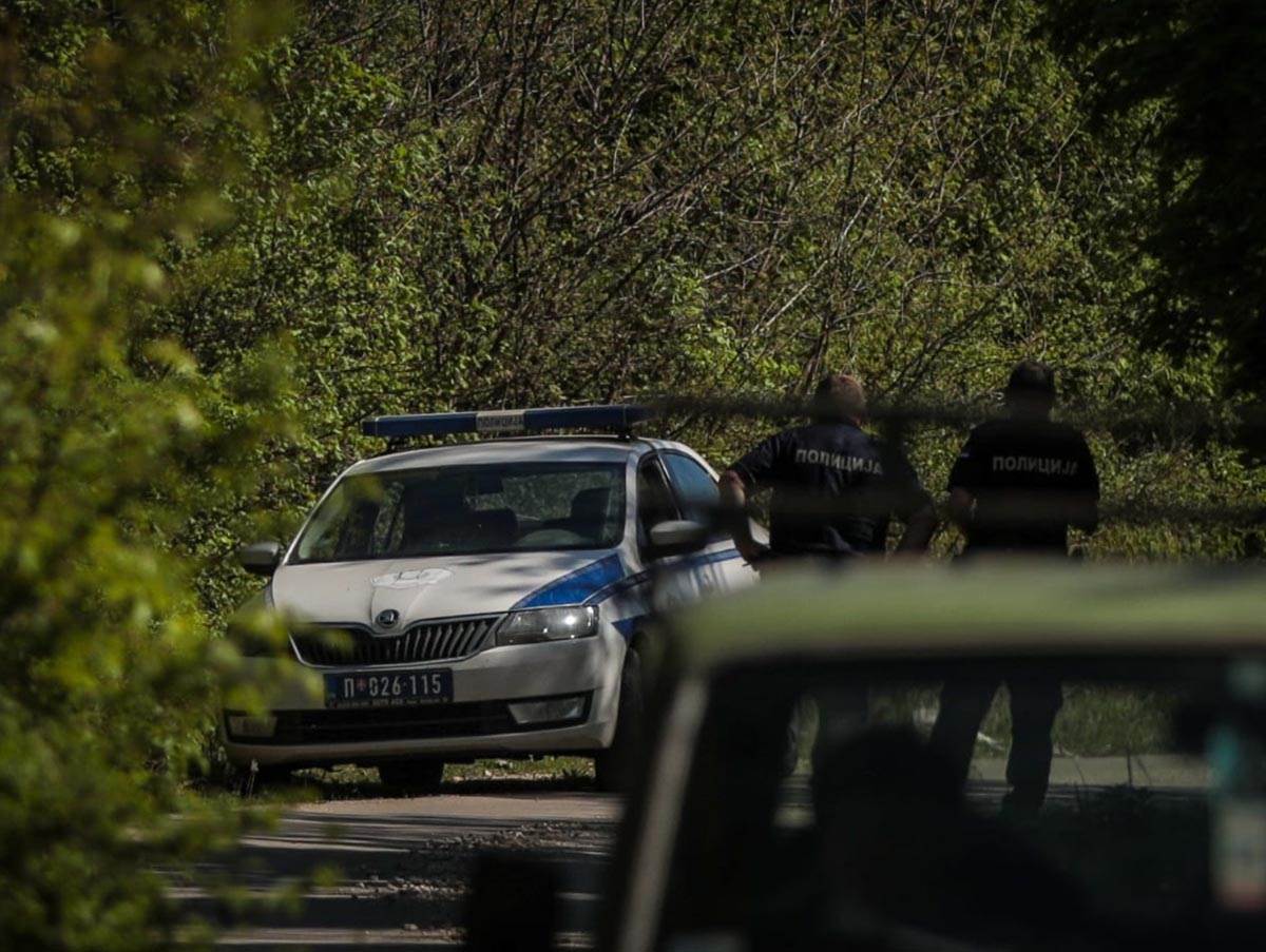 Novo groblje selo Zlot (8) copy.jpg