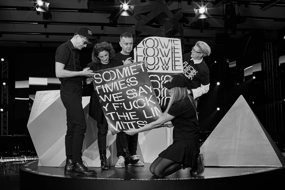 6 Organizatori Dana komunikacija zaključani u novoj glavnoj dvorani, foto Vana Katančić copy.jpg