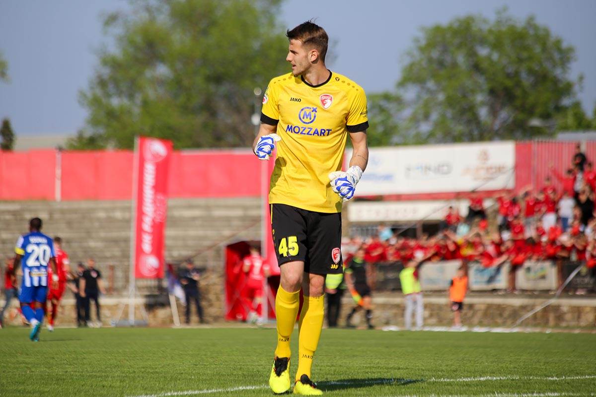 FK Radnički vs FK Novi Pazar (16).jpg