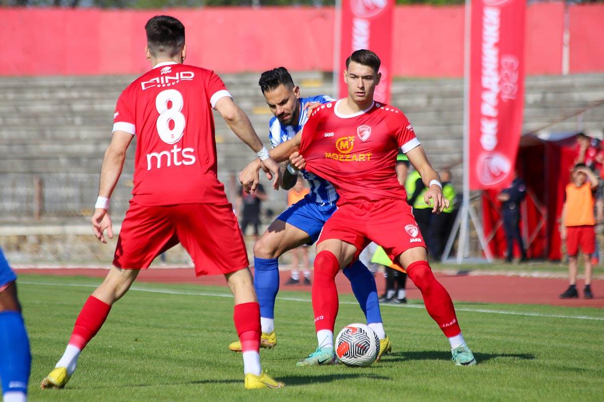 FK Radnički vs FK Novi Pazar (39).jpg