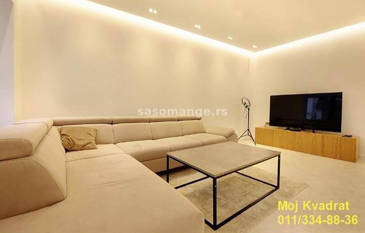 Screenshot_5 copy.jpg