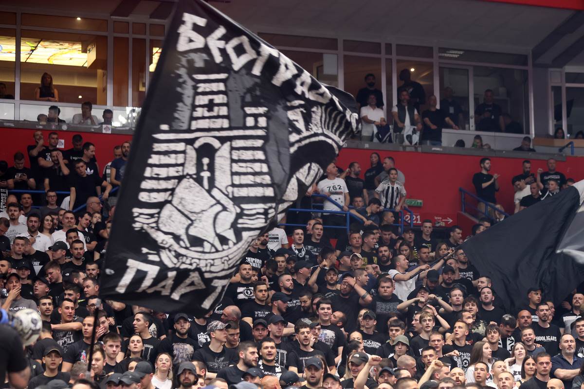 partizan - valensija (9).JPG