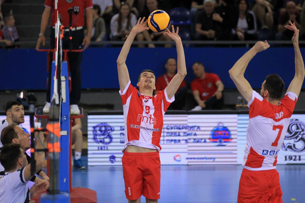 Crvena zvezda pobedila Partizan u odbojci, prva utakmica finala plej-ofa 2024