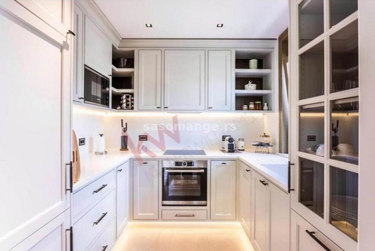 Screenshot_11 copy.jpg