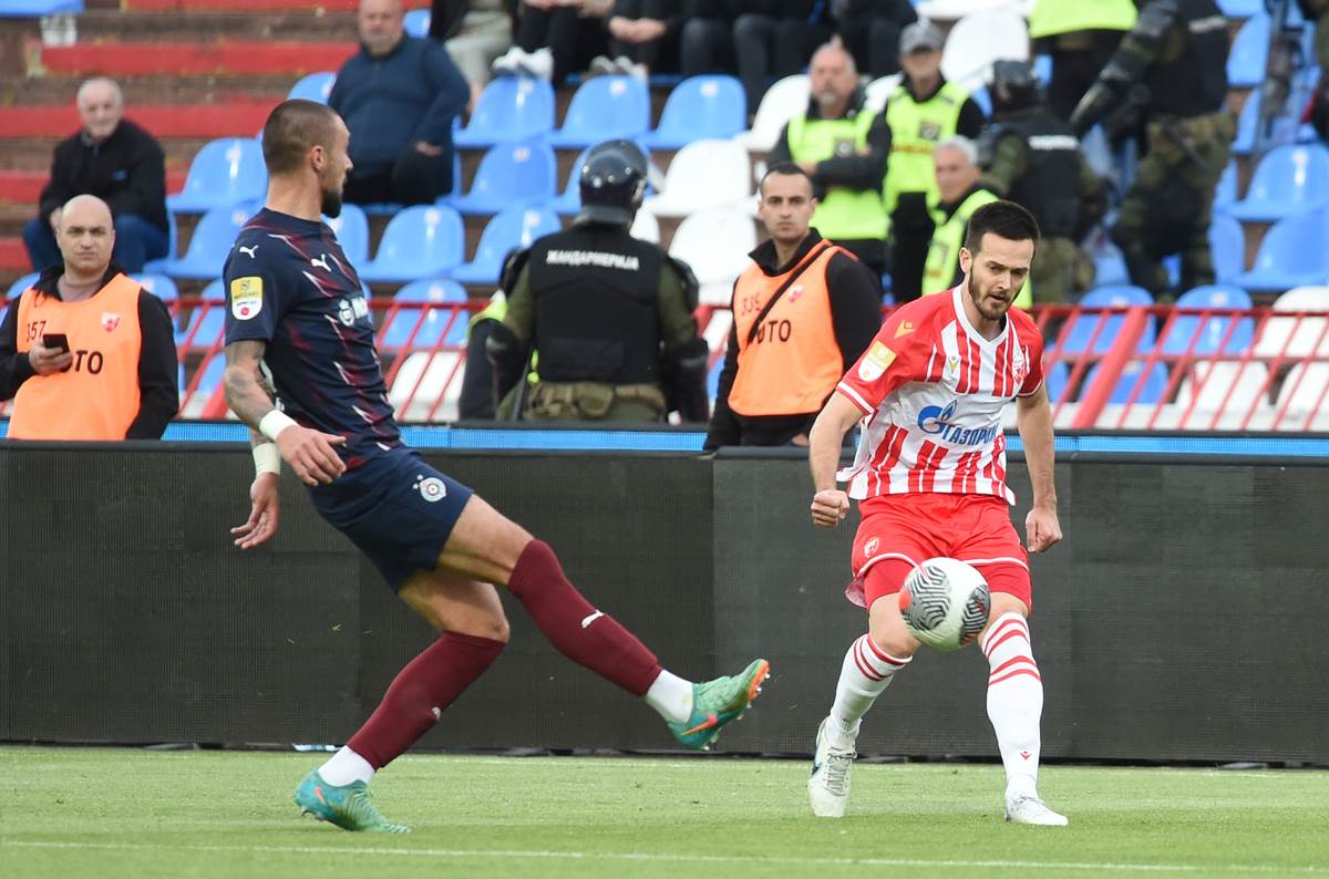 Partizan derbi zvezda (16).jpg