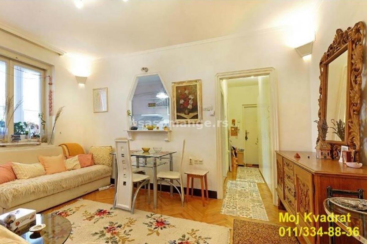 Screenshot_6 copy.jpg