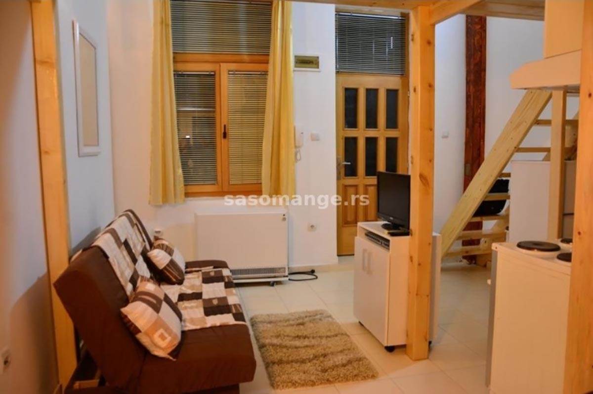 Screenshot_4 copy.jpg