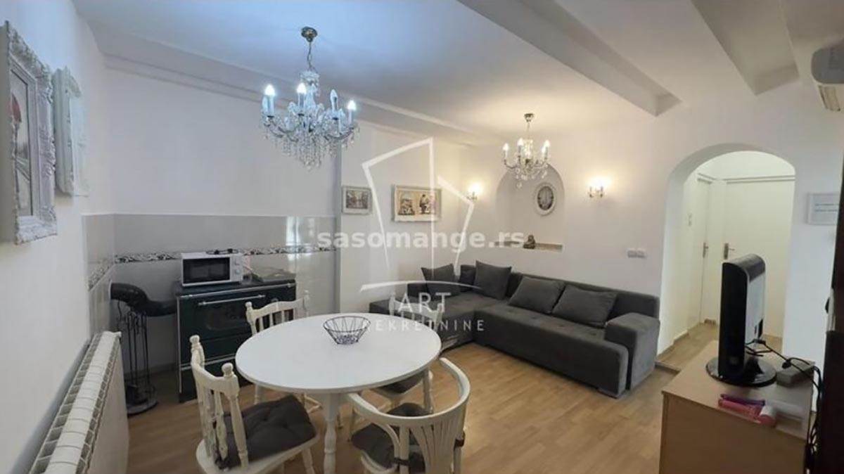 Screenshot_3 copy.jpg