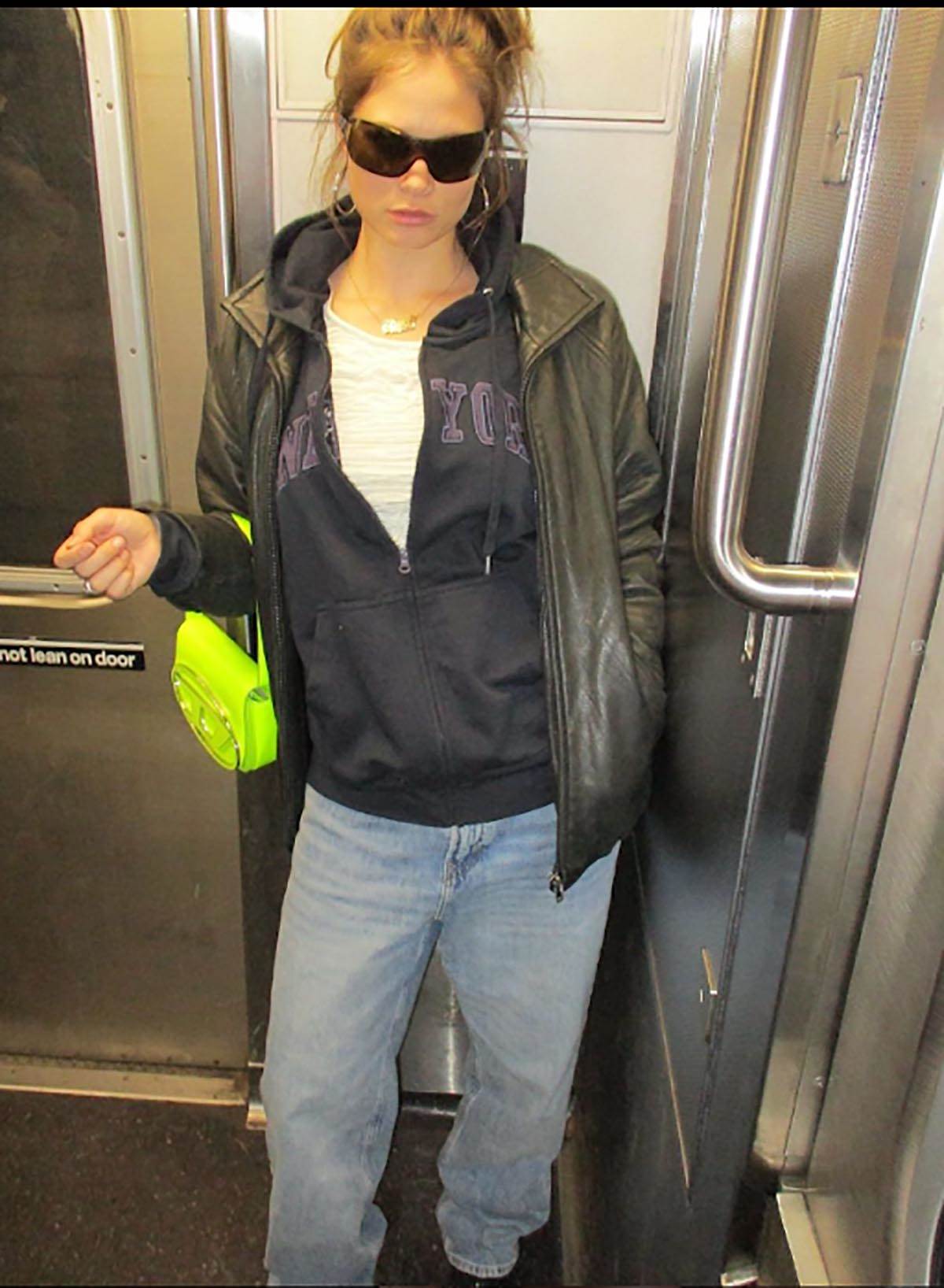 Preminula influensreka Eva Evans u 30. godini