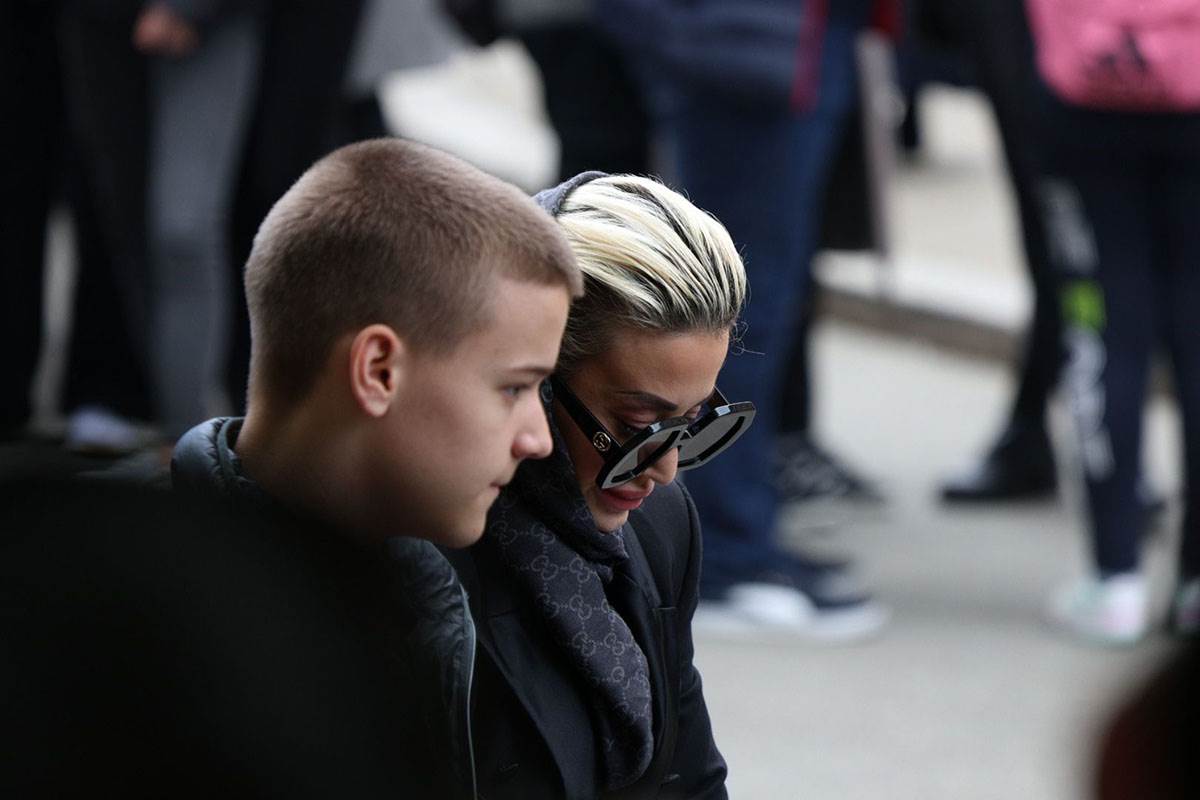 Dušica Jakovljević na sahrani Bojane Janković