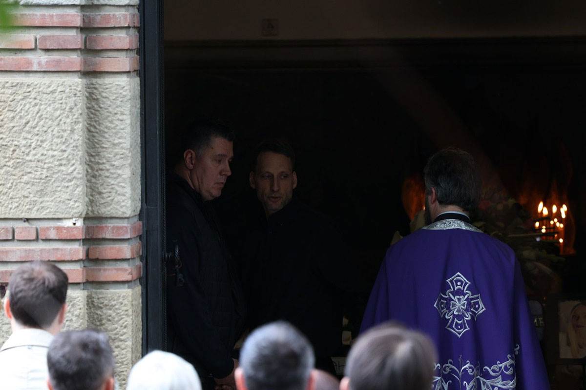 Sahrana Bojane Janković Kurir (28) copy.jpg