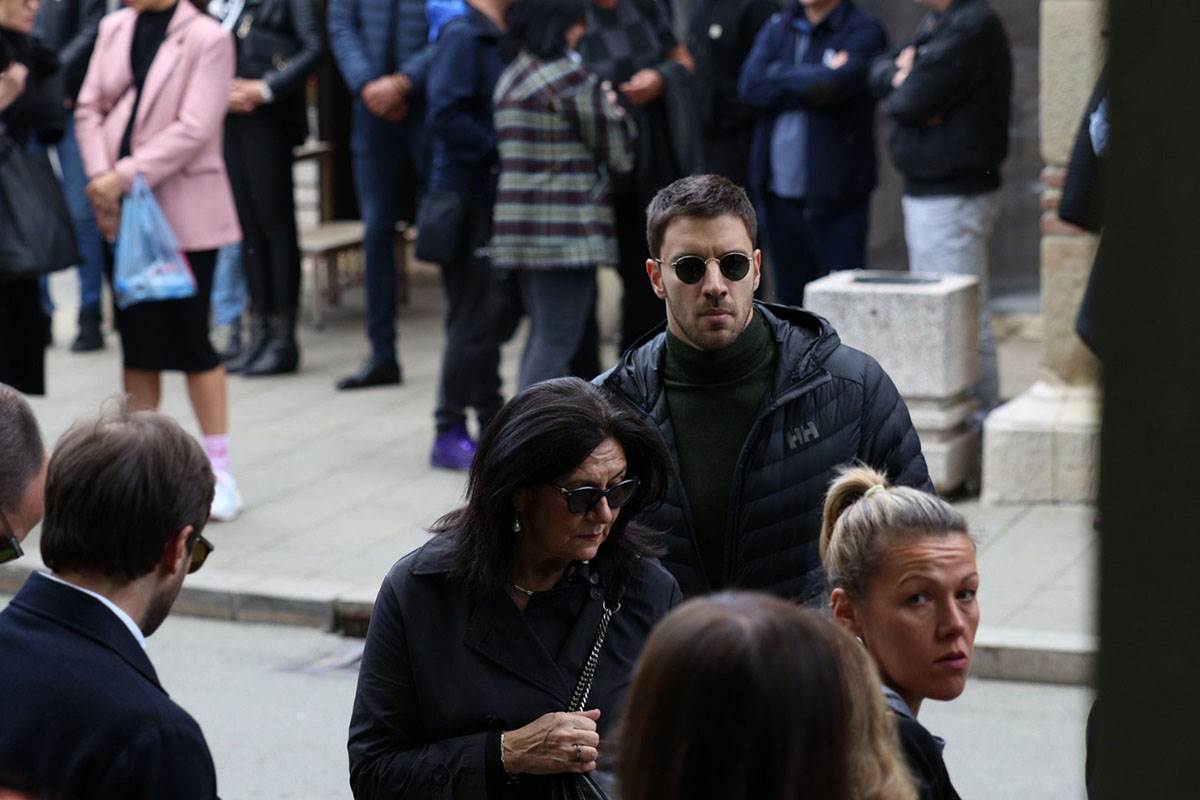 Sahrana Bojane Janković Kurir (44) copy.jpg