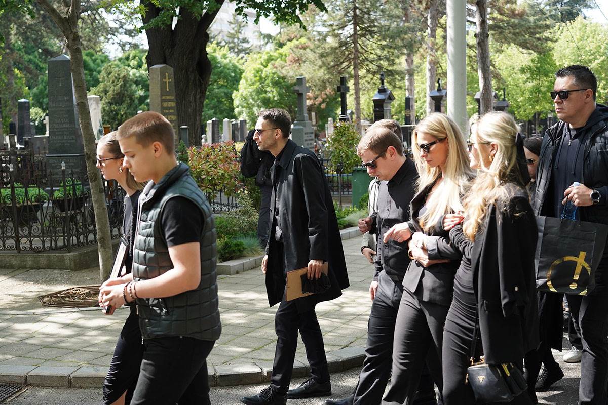 Bojana Janković sahranjena uz pesmu Viva La Vida