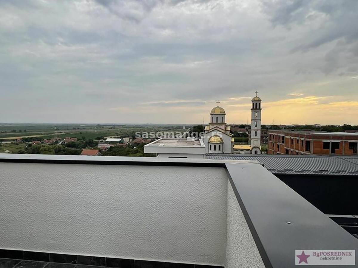 Stanovi Surčin (4).jpg