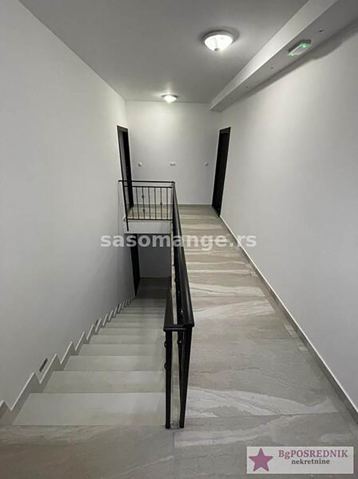 Stanovi Surčin (6).jpg