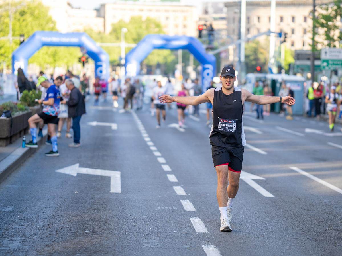 Počeo 37 Beogradski maraton