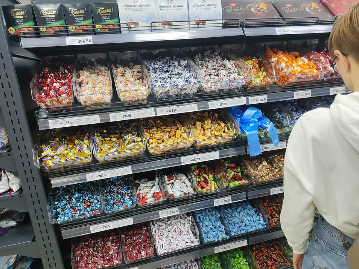 ruska prodavnica Miks Markt (14).jpg