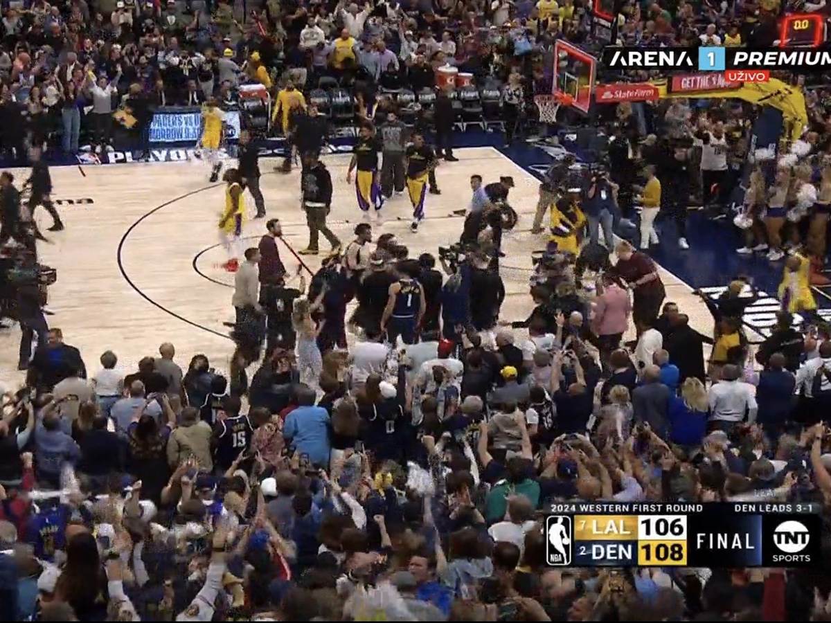 Lebron Džejms (5).jpg