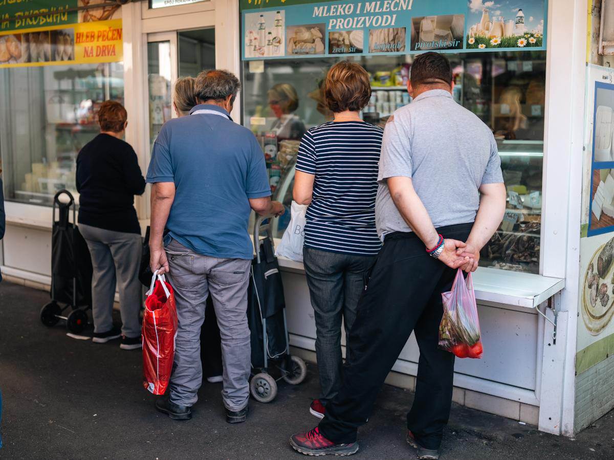 Cene ribe, mesa i voća na pijacama