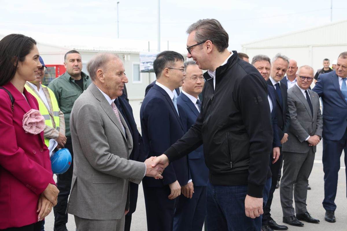 Surcin, stadion (13) copy.jpg