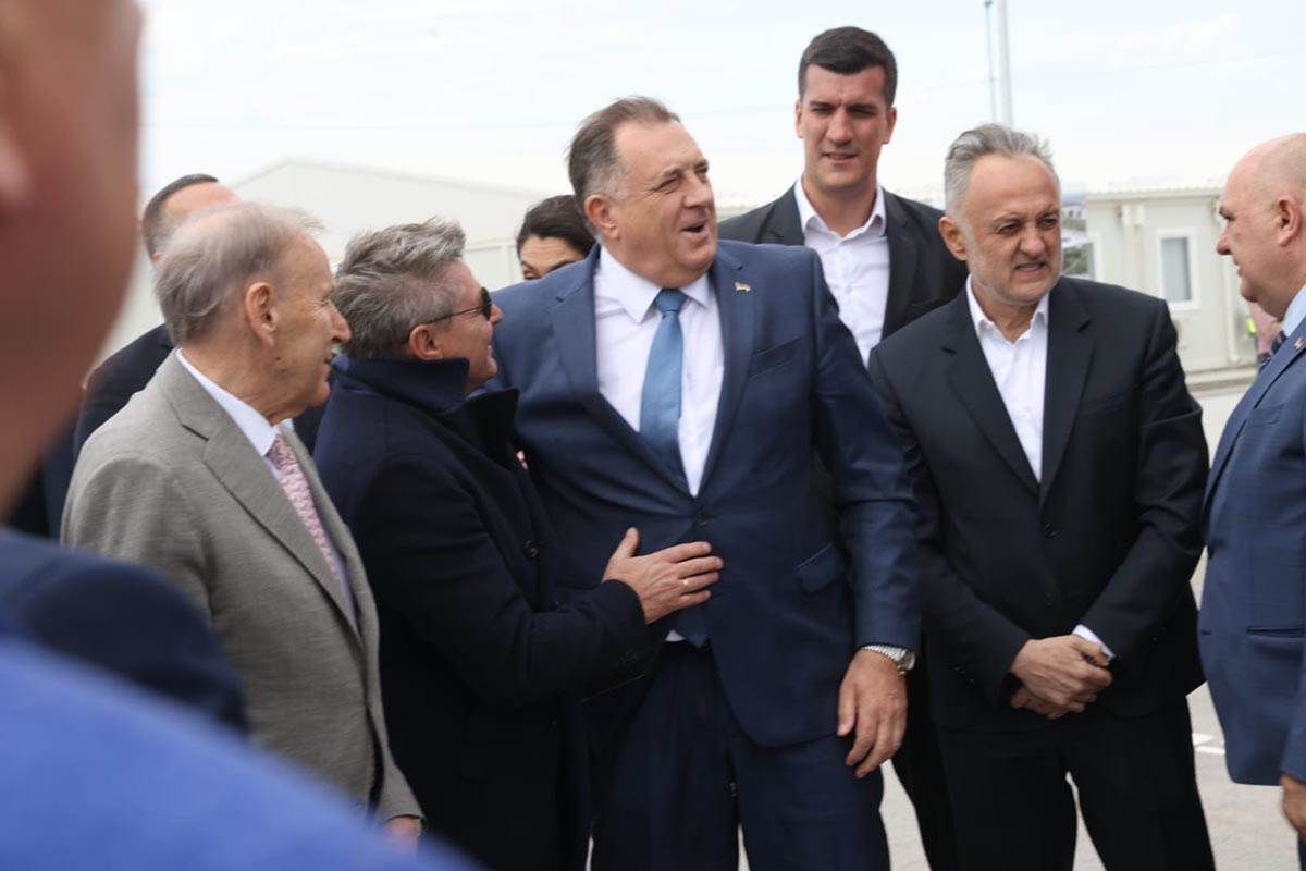 Surcin, stadion (23) copy.jpg