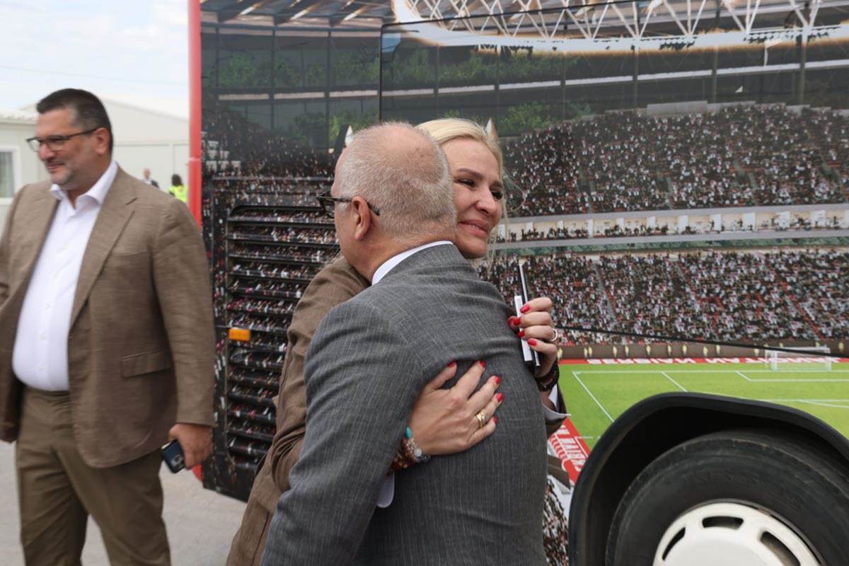 Surčin, stadion (19) copy.jpg