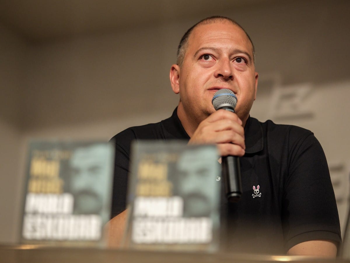 Sebastian Marokin sin Pabla Eskobara (7).jpg