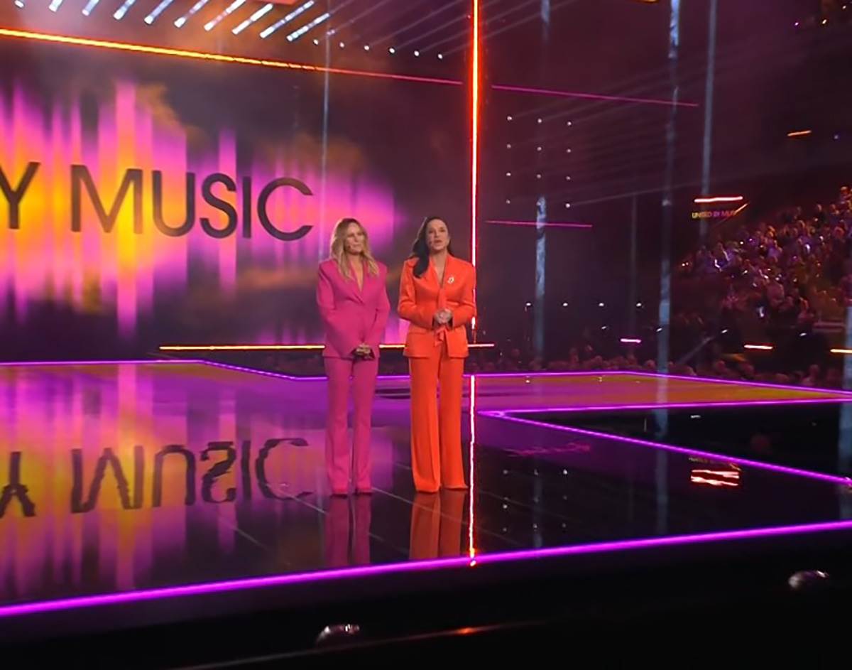 Voditeljke Evrovizije (1).jpg