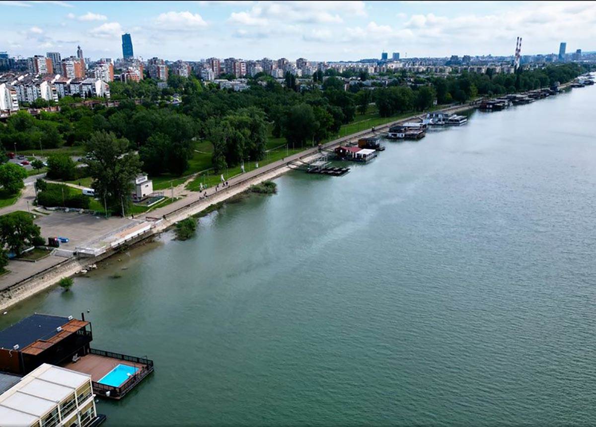 Screenshot_2 copy.jpg