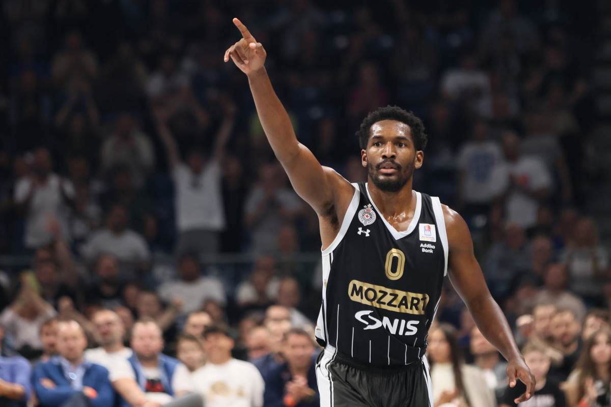 Igrač Budućnosti na infuziji pred meč sa Partizanom, na meču nije znao gde je