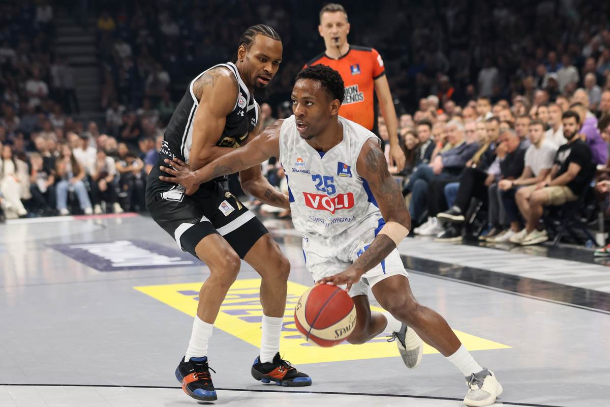 Sudije kasnile na Partizan Budućnost 