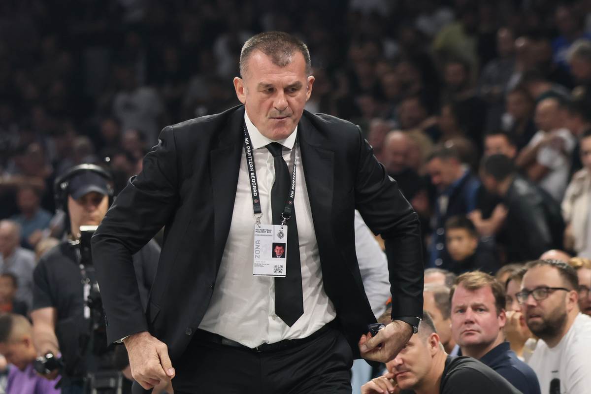 Sudije kasnile na Partizan Budućnost 