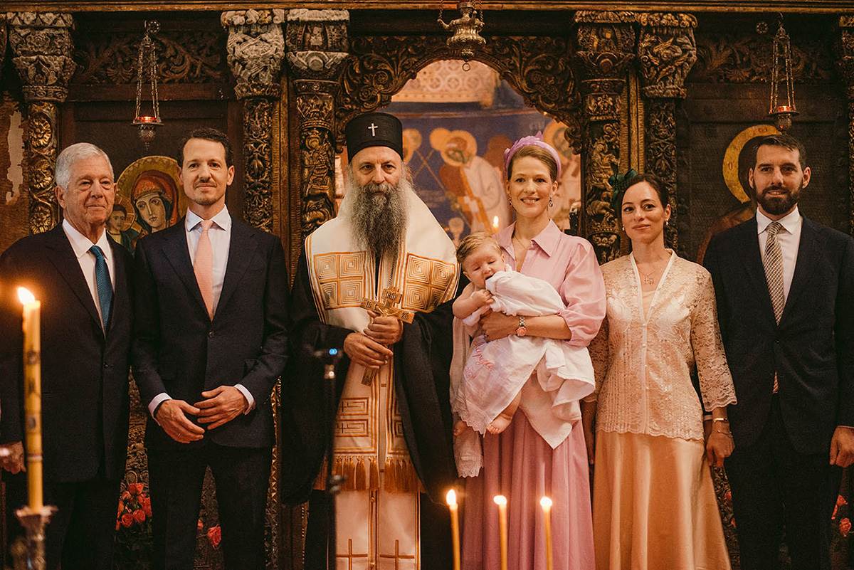 PATRIJARH PORFIRIJE KRSTIO PRINCEZU MARIJU U DVORSKOJ KAPELI (6).jpg