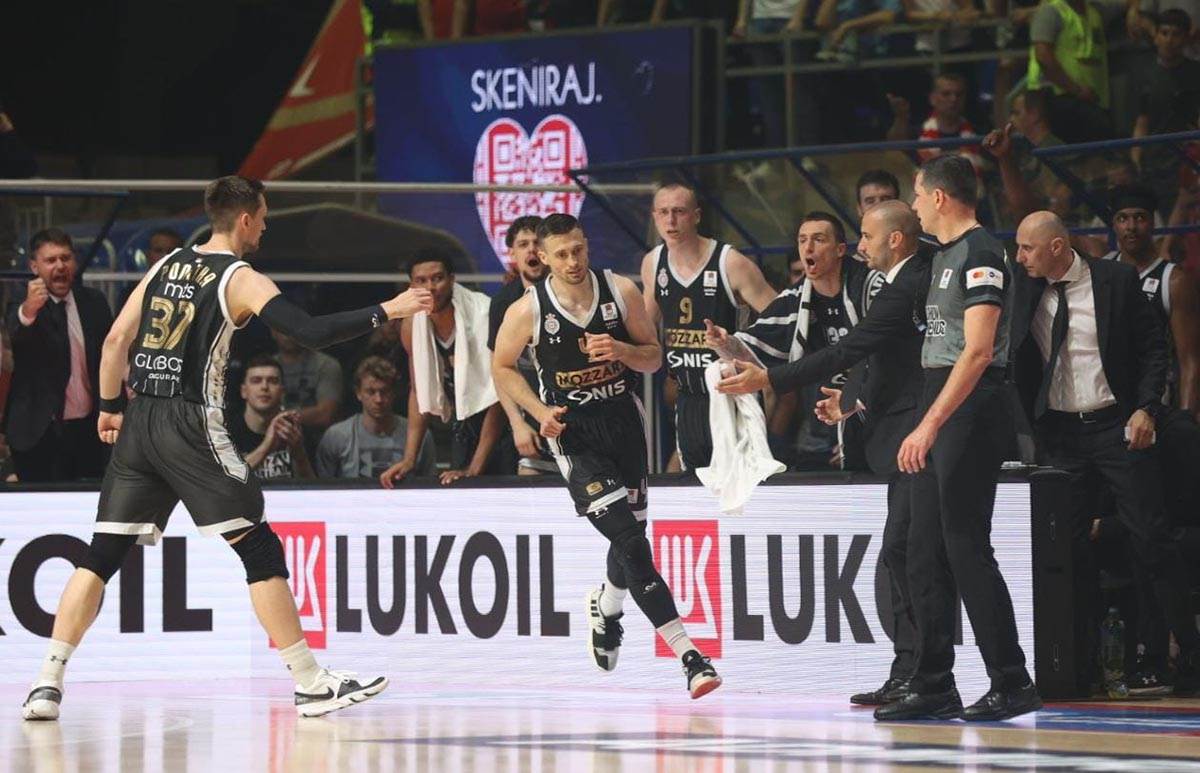 KK Partizan vs KK Crvena zvezda (2).jpg