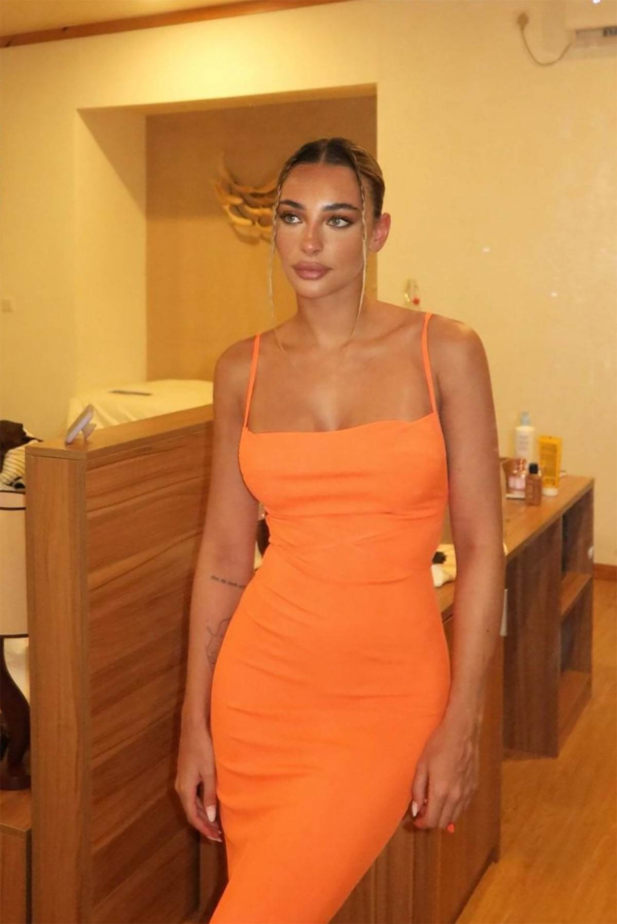 Veston Mekeni u vezi sa sestrom Davidea Fratezija