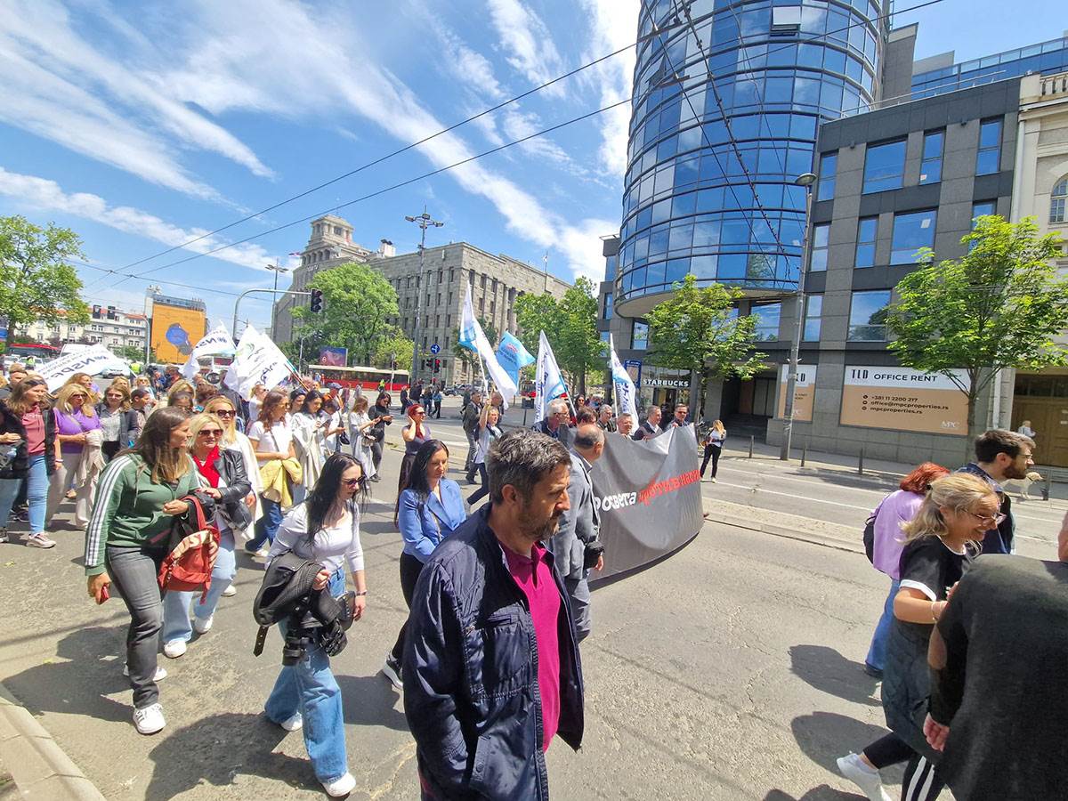 Protest prosvetnih radnika (2).jpg