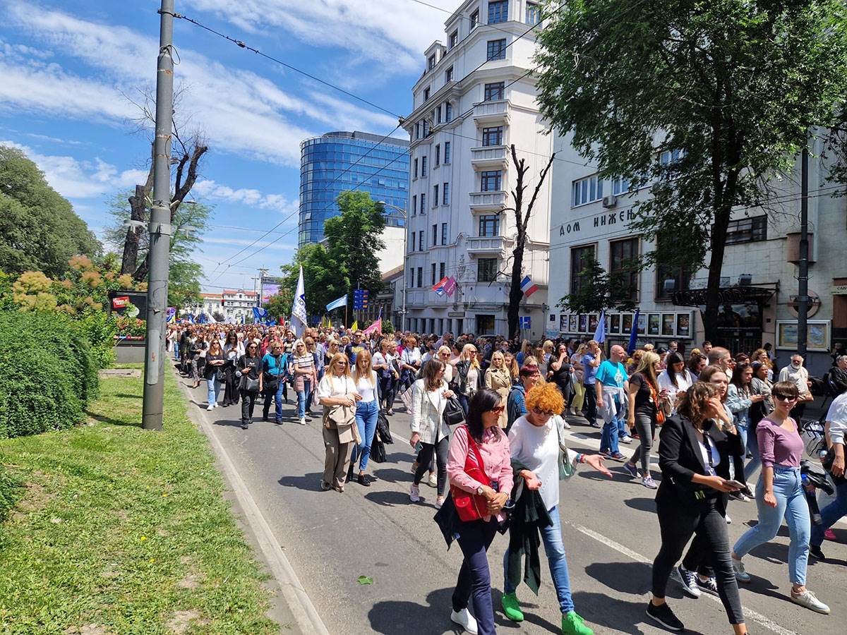 Protest prosvetnih radnika (6).jpg