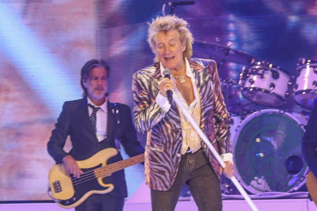 Rod Stjuart napravio spektakl mnoge poznate ličnosti došle su na koncert