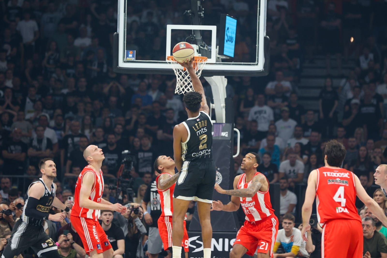 Crvena zvezda pobedila Partizan i osvojila ABA ligu, izjava Janisa Sferopulosa