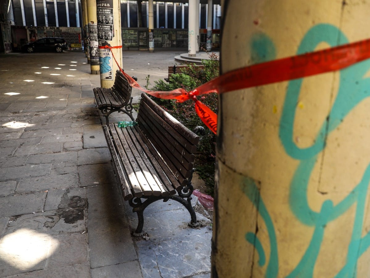 Bezistan urusava se plafon (7).jpg