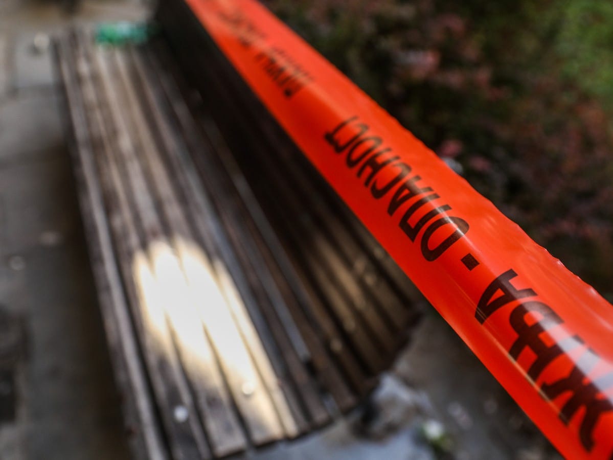 Bezistan urusava se plafon (8).jpg