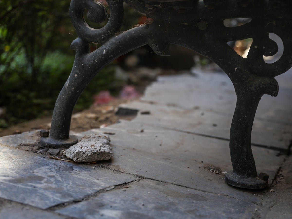 Bezistan urusava se plafon (11).jpg