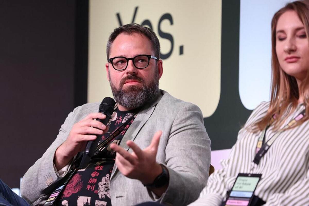 1508372_covek4_ff copy.jpg