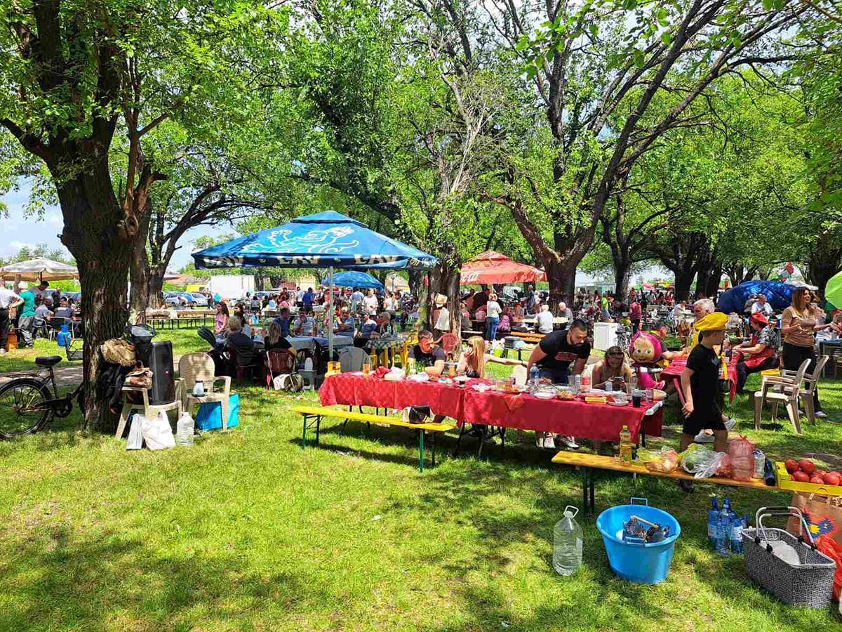 Gulašijada u Debeljači (33).jpg