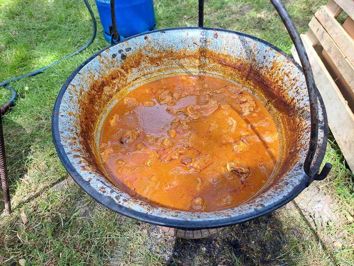 Gulašijada u Debeljači (37).jpg