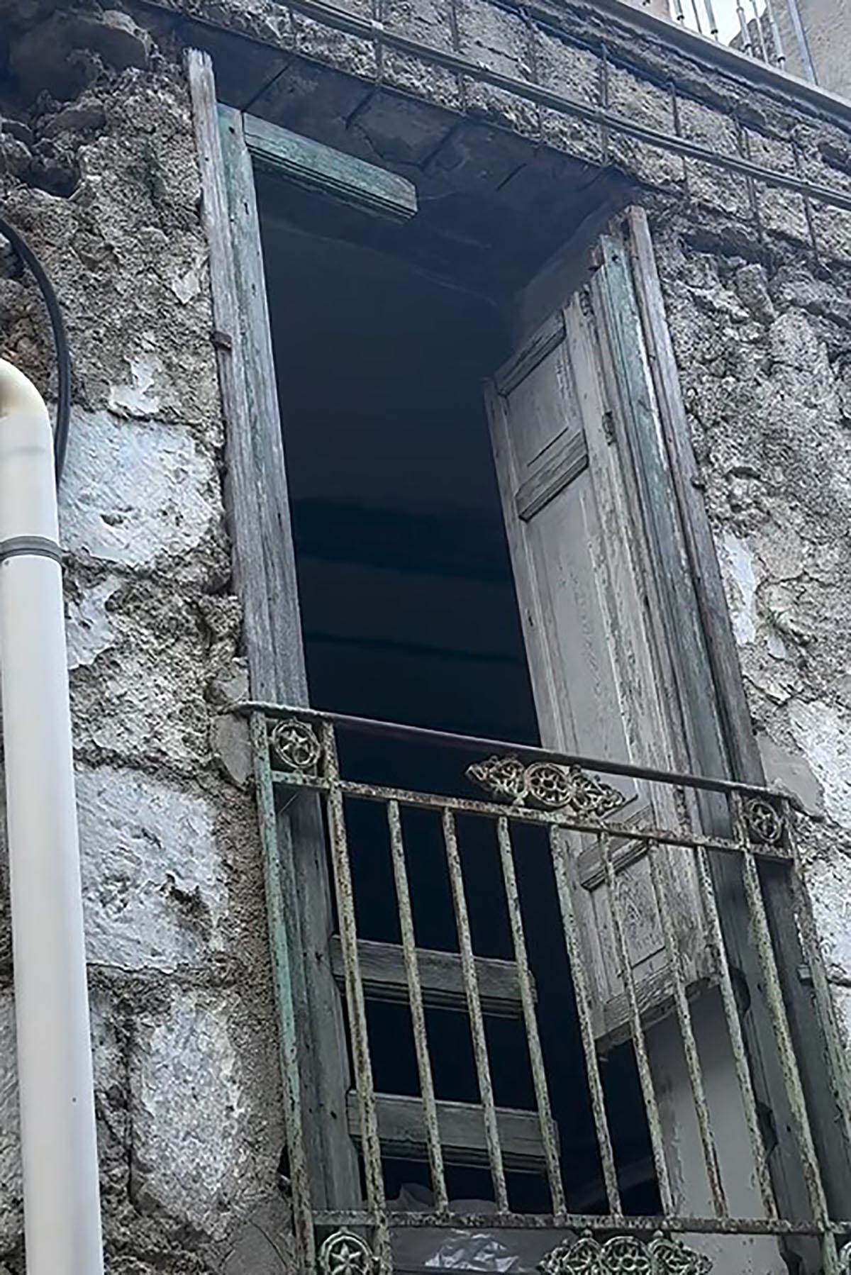 Kuća za jedan evro na Siciliji (5).jpg