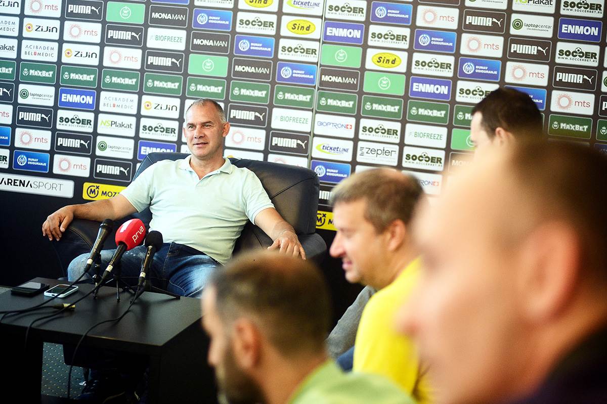 Albert Nadj (11).jpg